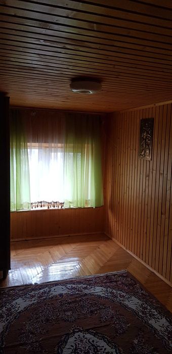 2-поверховий будинок з гаражем