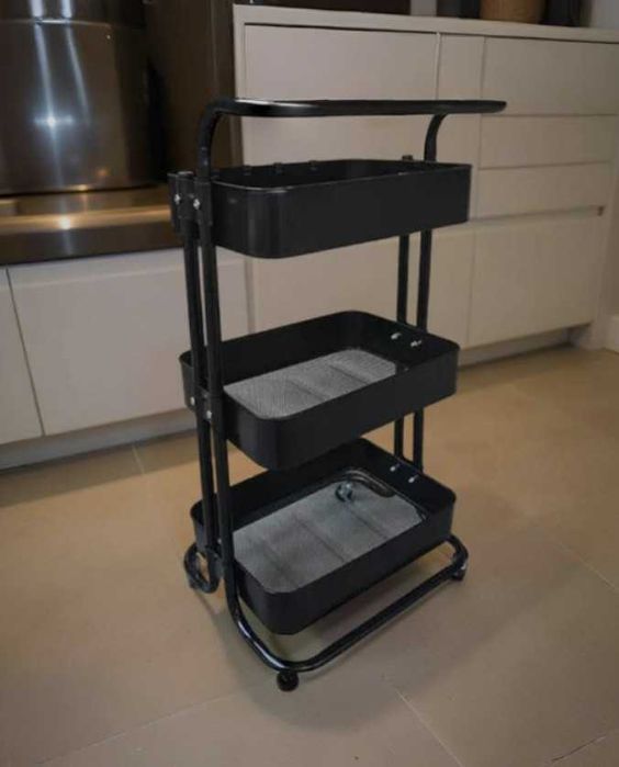 Етажерка на коліщатках з полицями, чорна, металева