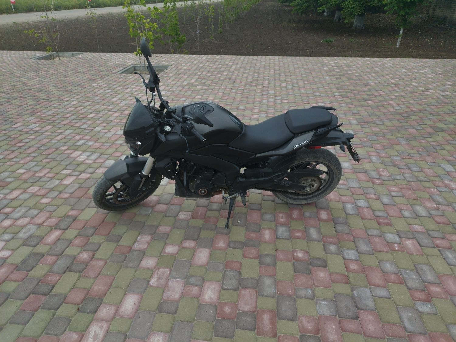 Bajaj Dominar 400 Ug2