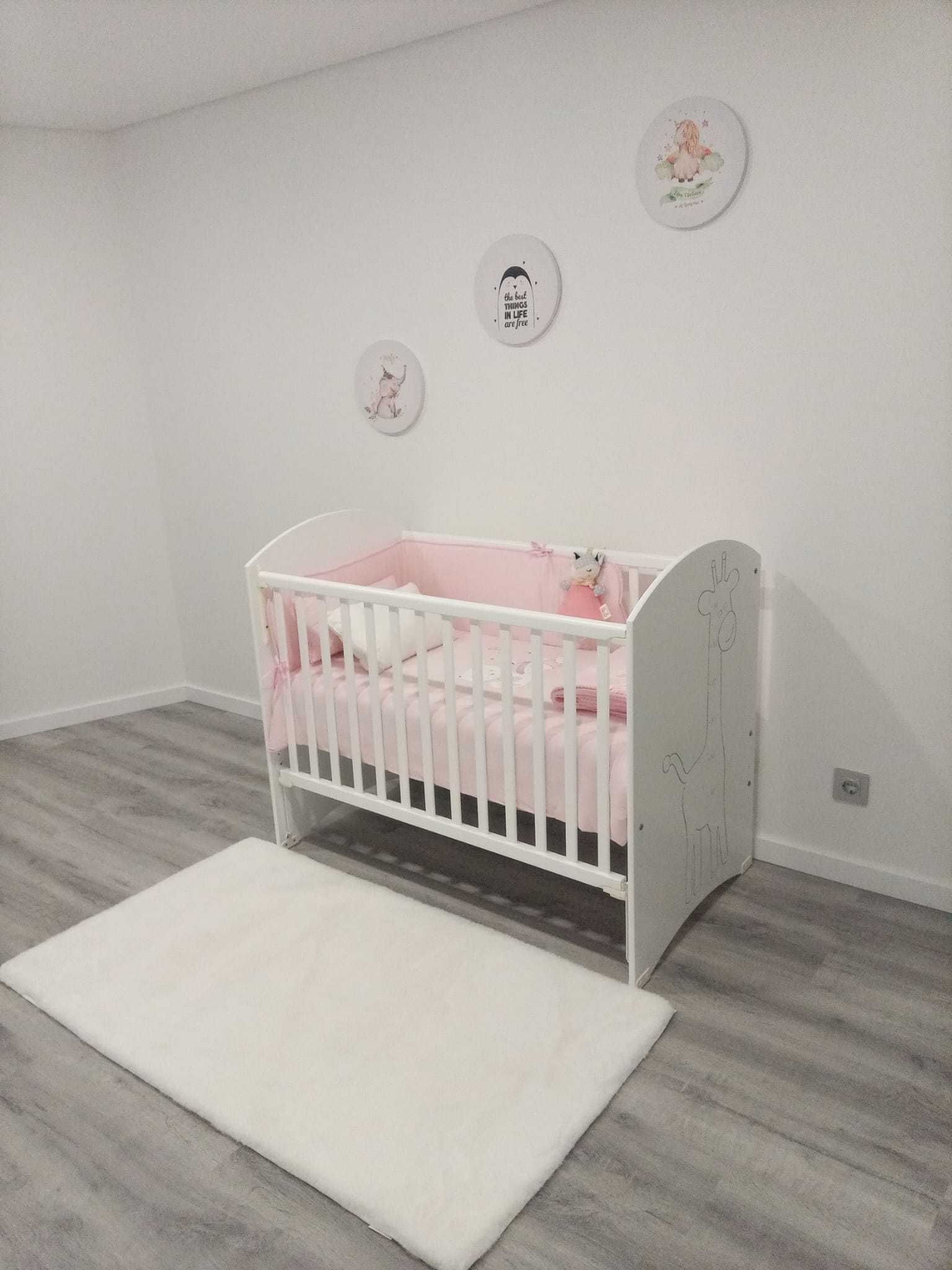 Cama berço lacada a branco