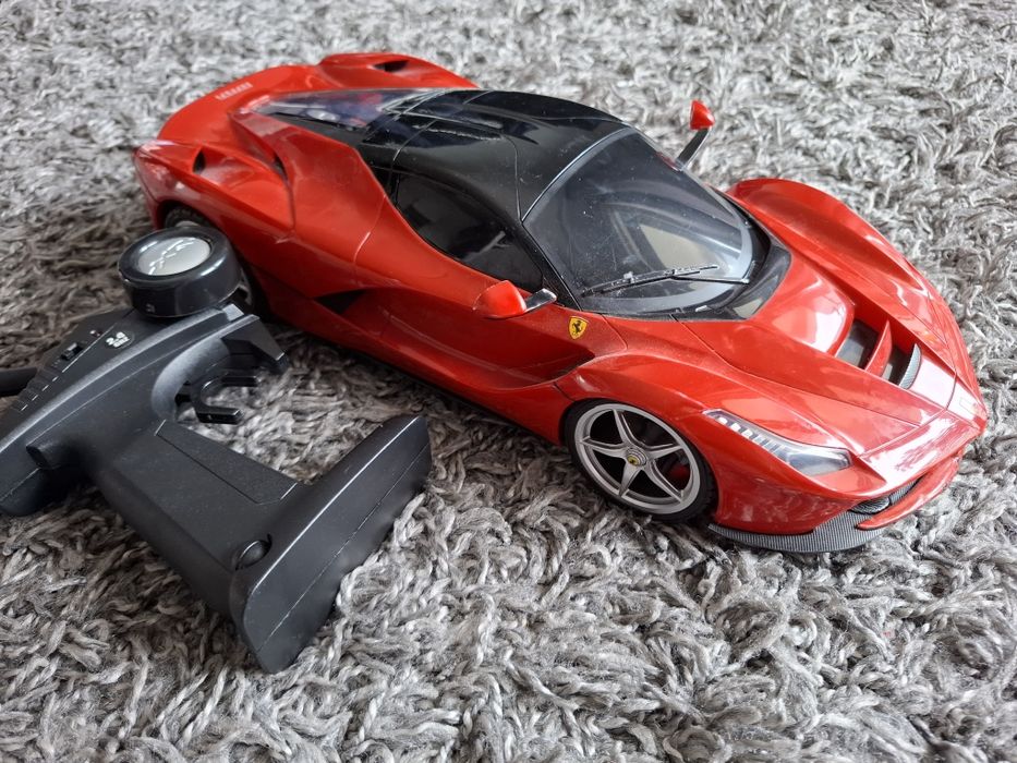 Auto zdalnie sterowane Ferrari pilot