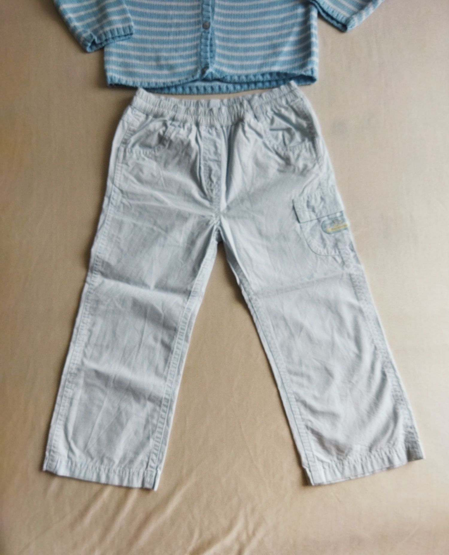 Tchibo spodnie błękitno - białe 98/104