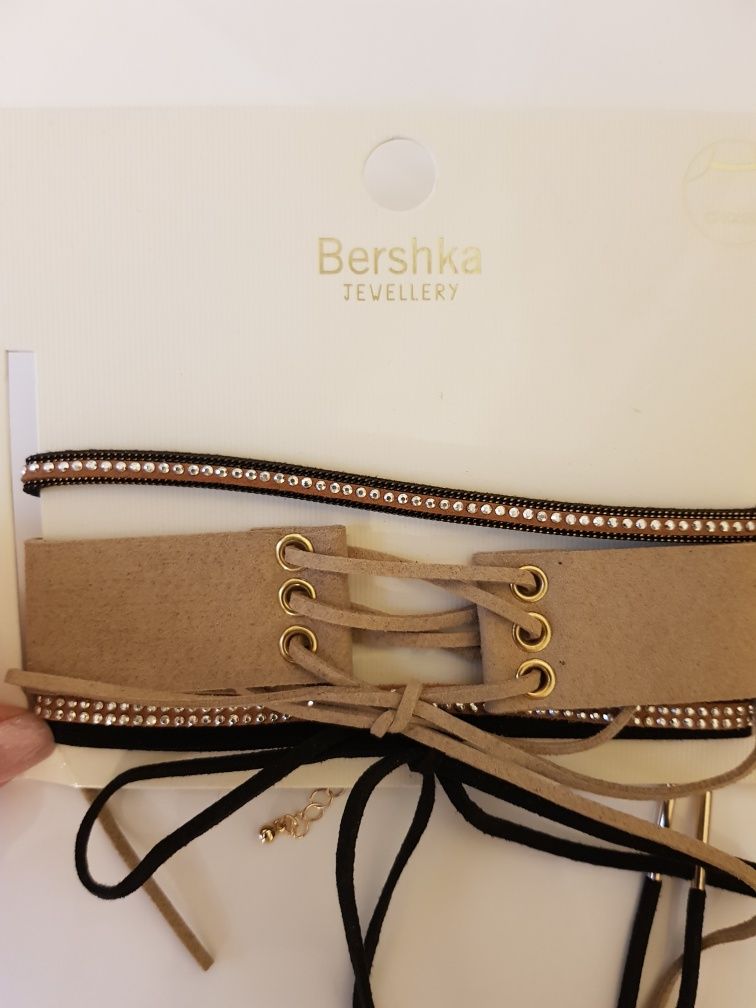 Чокери набір Bershka