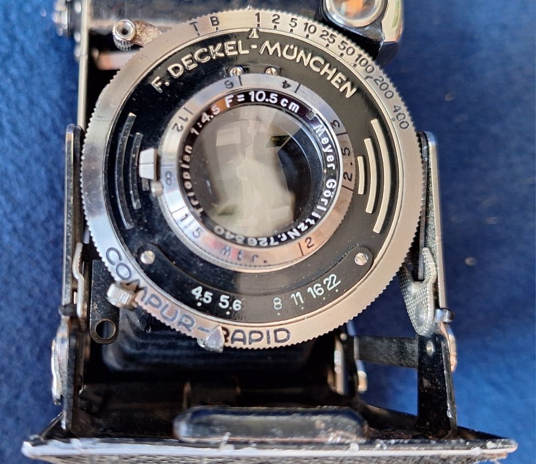 Máquina fotográfica de fole Certix fabricada por Certo Alemanha ano 30
