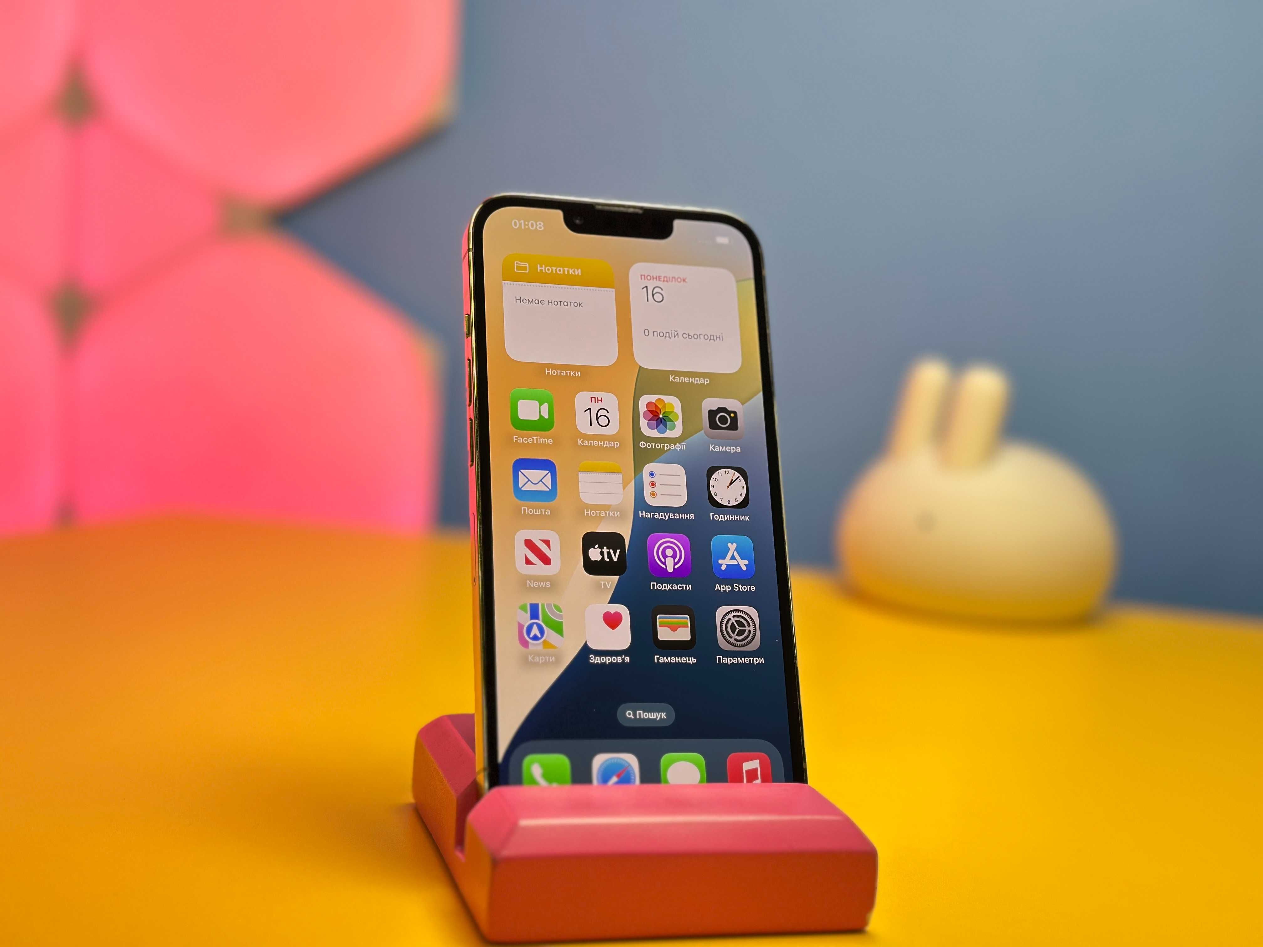 Смартфон Apple iPhone 13 Pro 128GB Gold (137553) Б/У З ГАРАНТІЄЮ