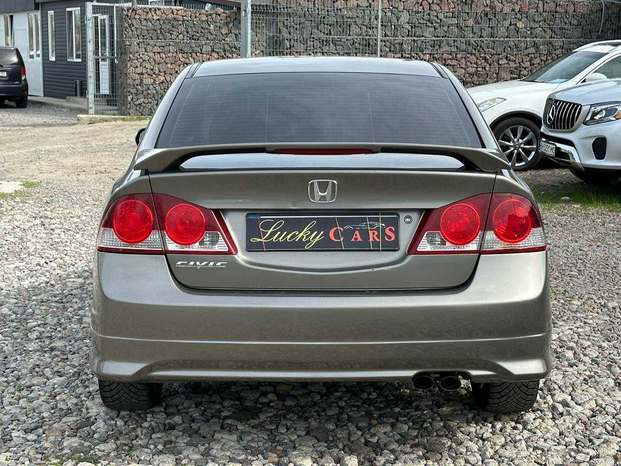 Авто Honda Civic 2007