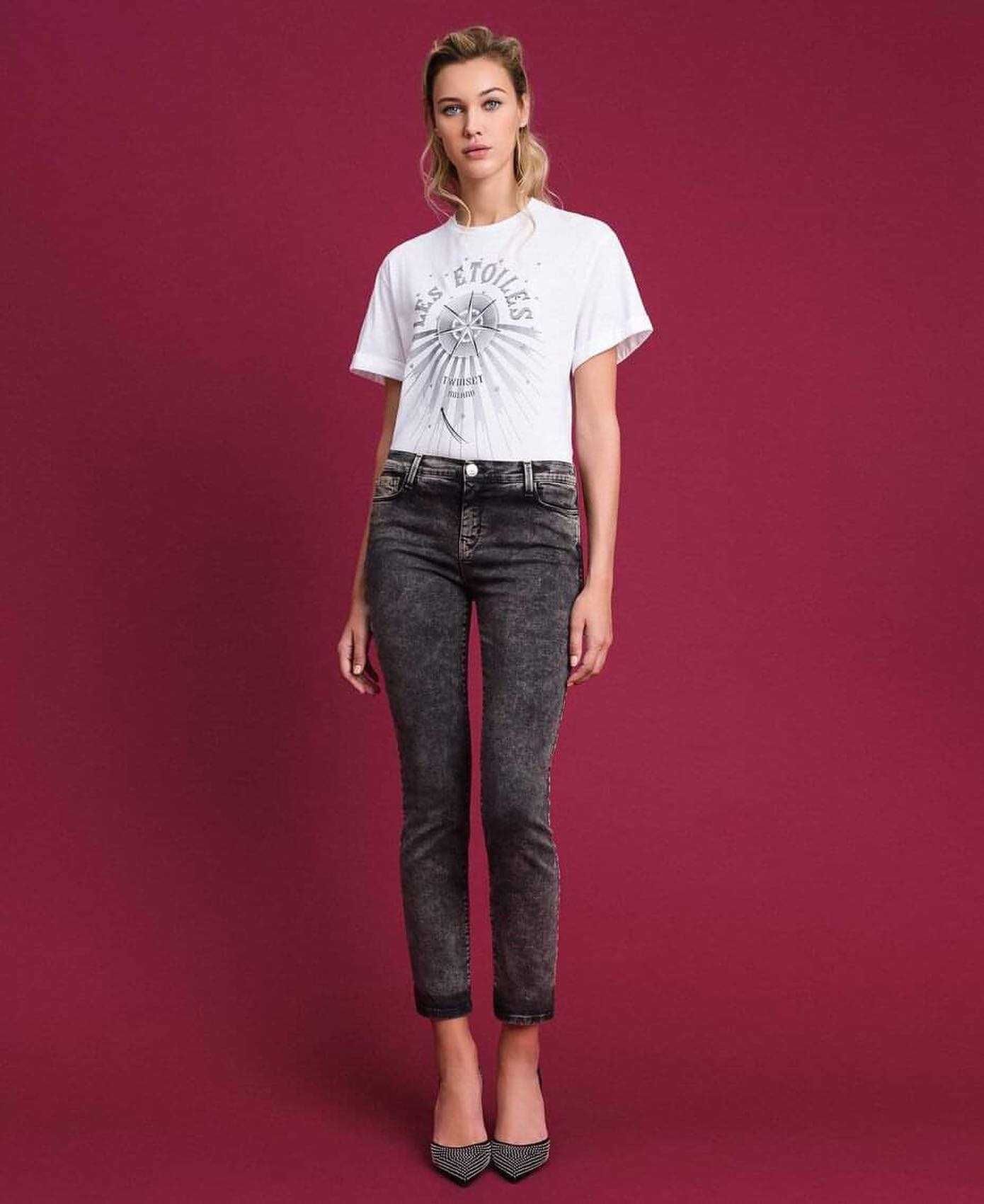 Twinset skinny spodnie jeansy damskie 25 dekatyzowane