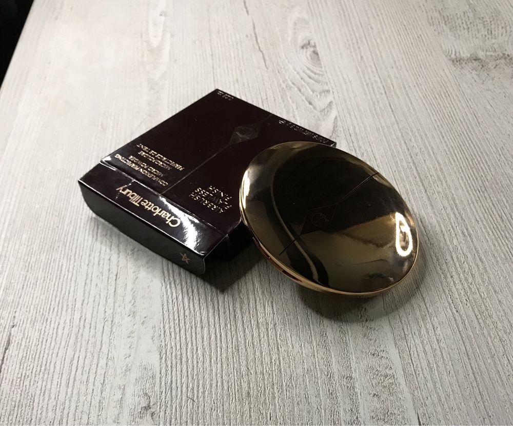 Пудра charlotte tilbury 1 fear airbrush flawless finish