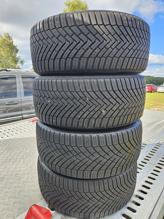 225/45 18" Continental 8mm