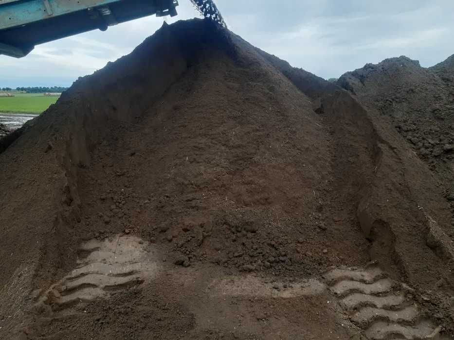 ZIEMIA HUMUS (Przesiewana,ogrodowa,BEZ ZANIECZYSZCZEŃ, Gatunek 1 !! )