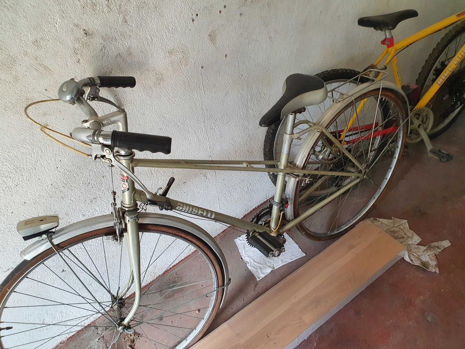 Bicicleta antiga de colecção