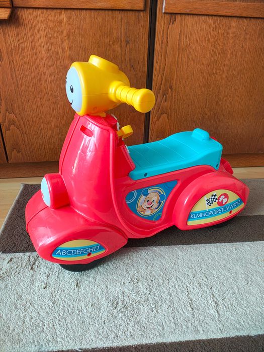 Jeździk skuter Fisher Price