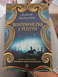 Alwyn Hamilton Buntowniczka z pustyni