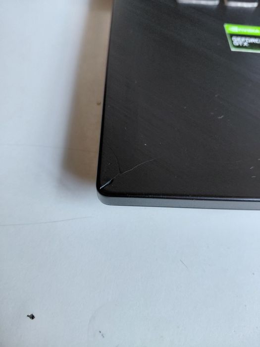 Ігровий ноутбук / 120гц / i5 9300h / GTX 1650 / 16GB ОЗУ / SSD 480GB