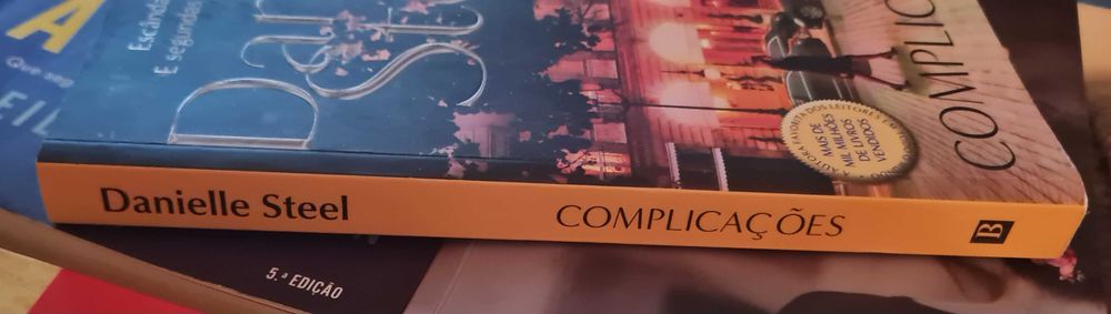 Complicações de Danielle Steel