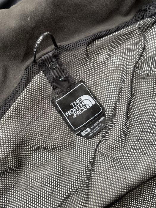 Оригінальна куртка The North Face Hyvent