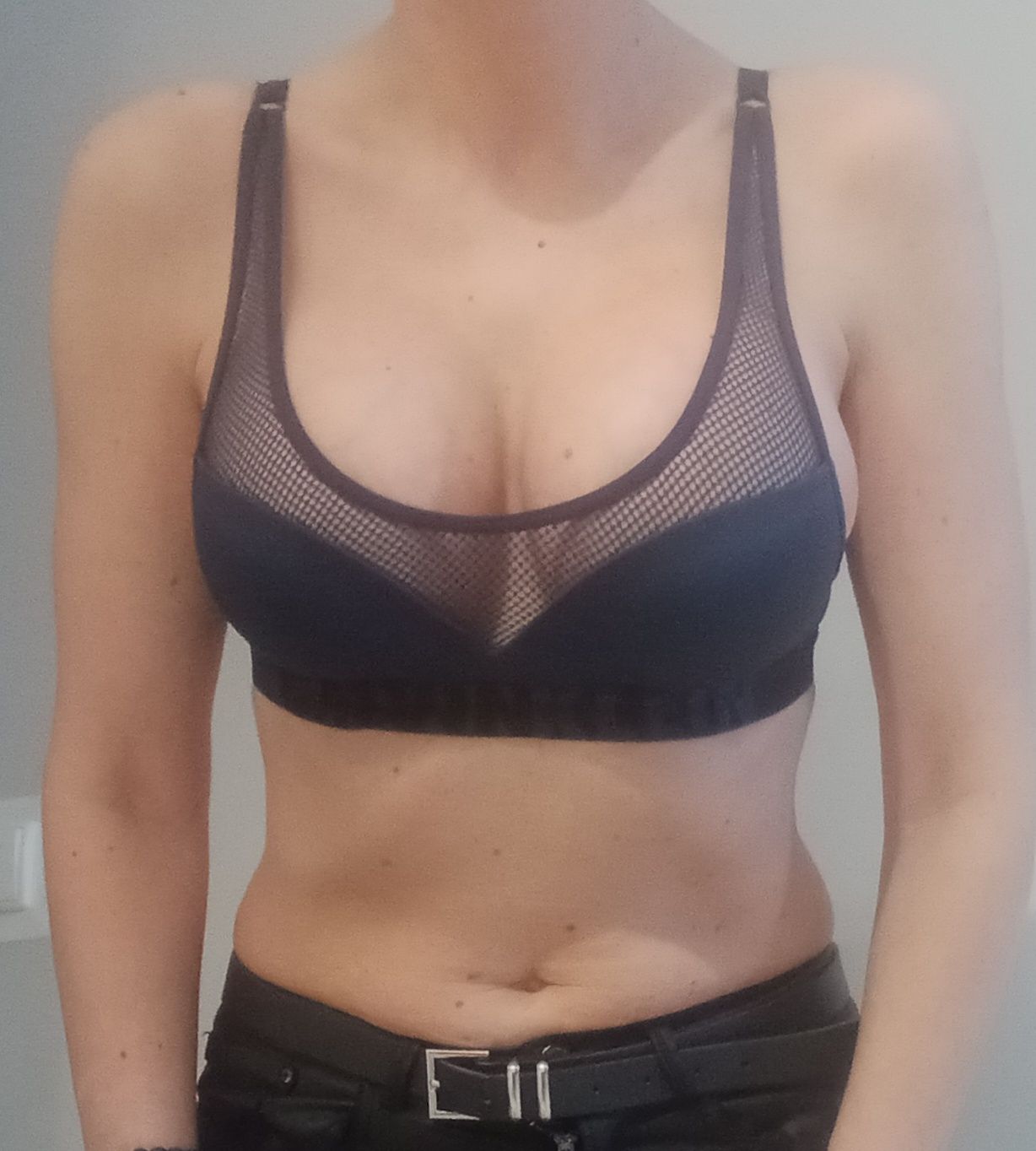 Granatowy stanik 75 B 36 Calvin Klein sportowy biustonosz CK koronka