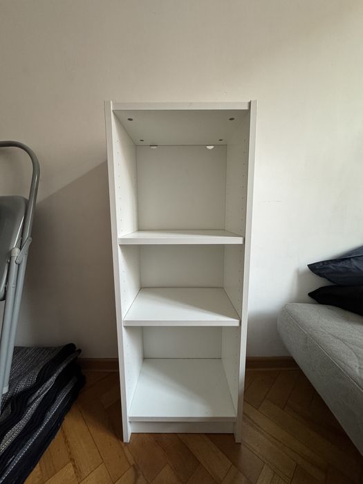 Regał IKEA BILLY – biały (40×28×106 cm)