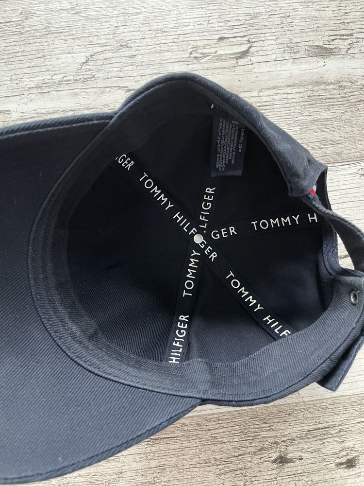 Кепка чоловіча tommy hilfiger
