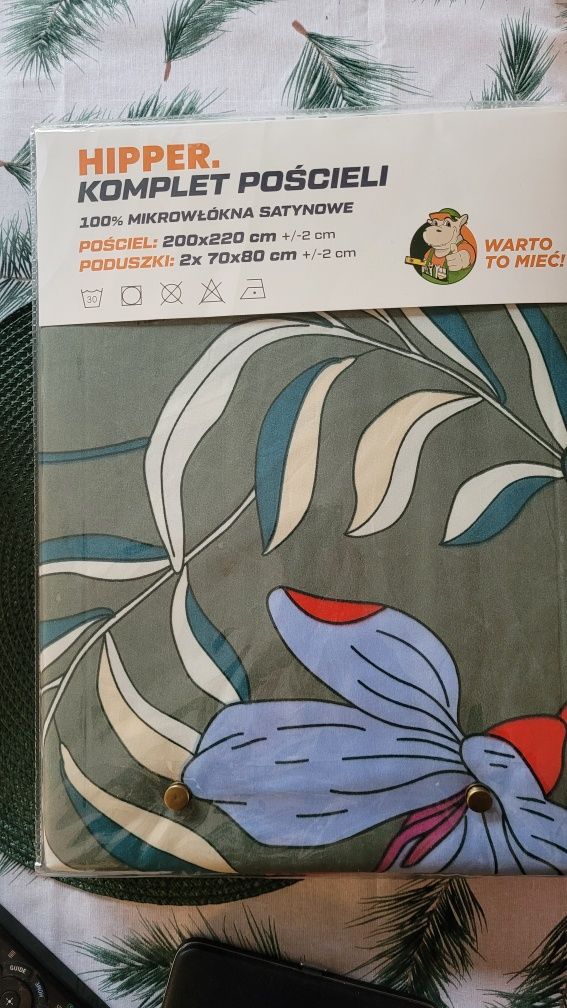 Nowy komplet pościeli 220x200 mikrowłókno satynowe