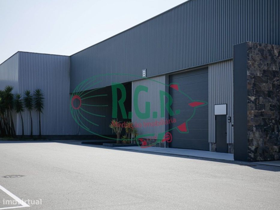 Espaços Comerciais/Armazéns - Gondomar