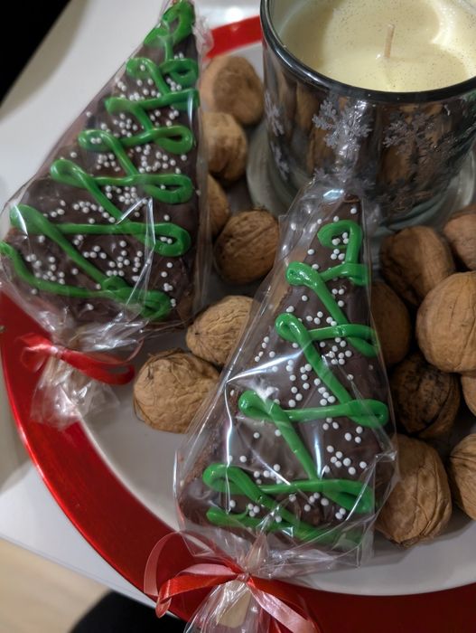 Ciasto na patyku w świątecznej odsłonie CHOINKA