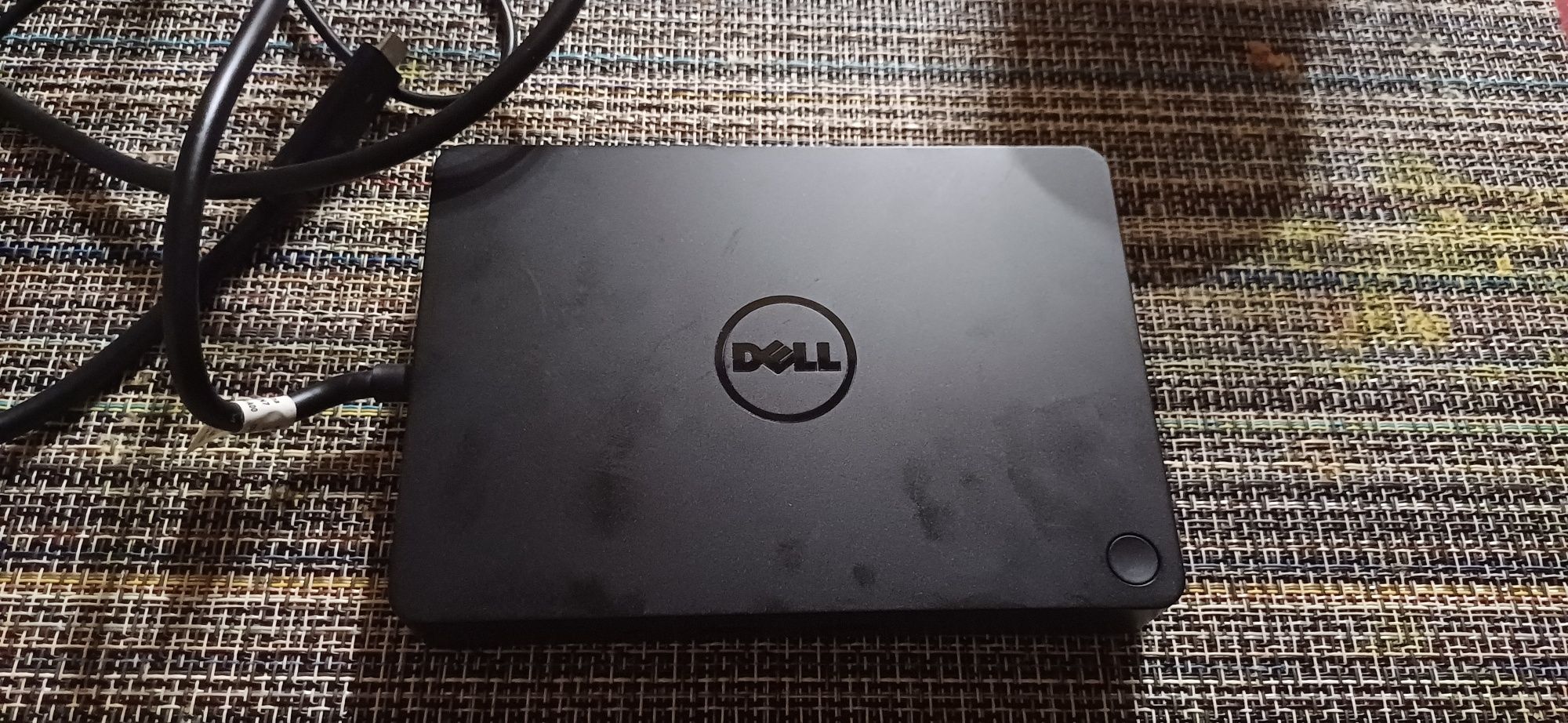 Stacją dokująca Dell WD-15 USB-C Okazja. Tylko do 1 Lipca!!!