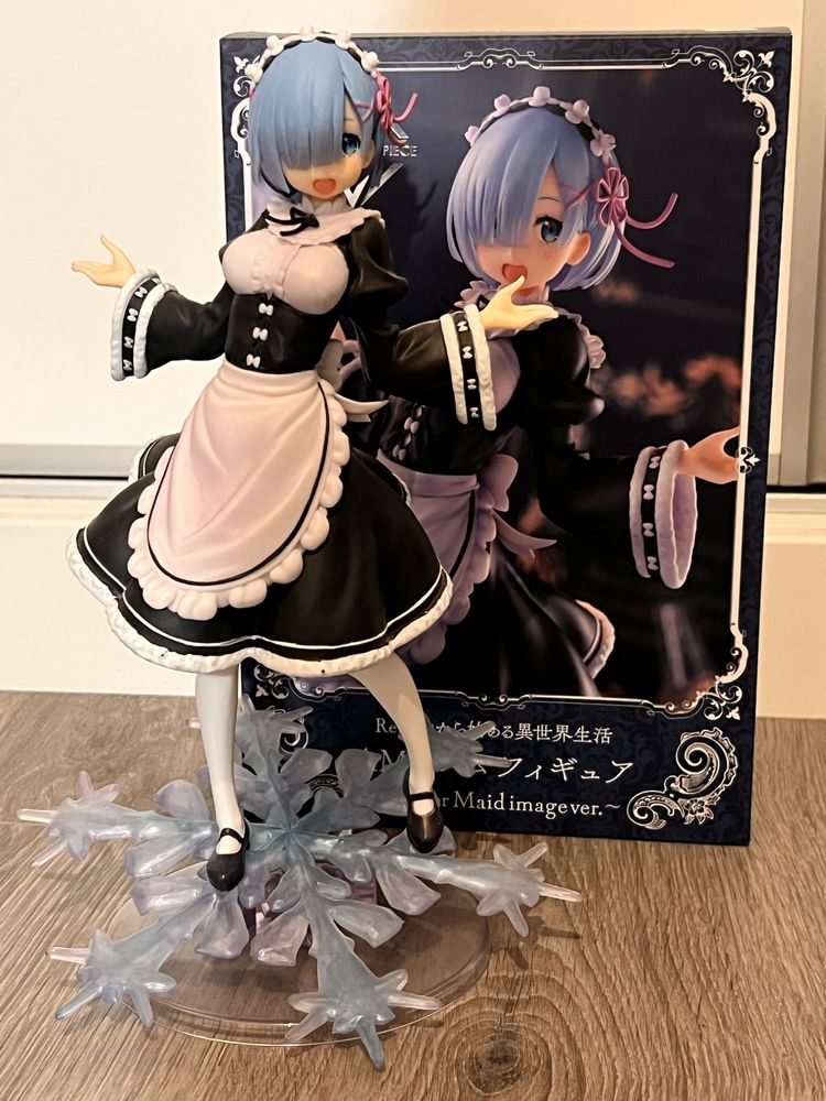 Rem Statue- Winter Maid ( Re:Zero )
