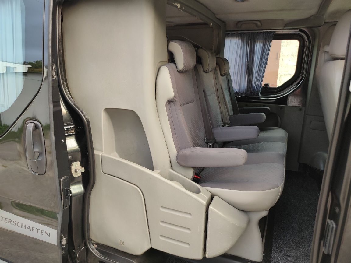 Renault Trafic Long 2,0 груз-пасс 2008 года один хозяин