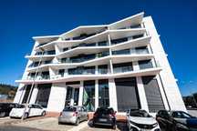 Apartamento com 2 quartos, moderno com mezanino na Quinta da Portela
