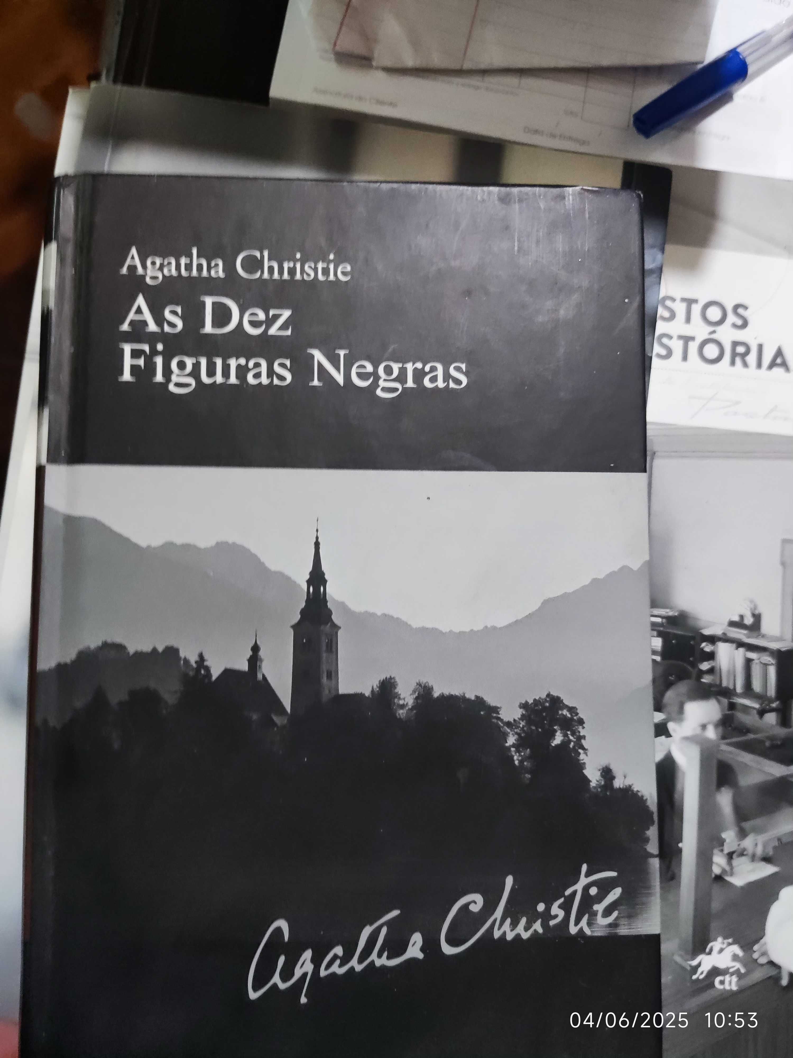 Varios Livros em Bom Estado