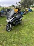 Skuter Piaggio x8 125