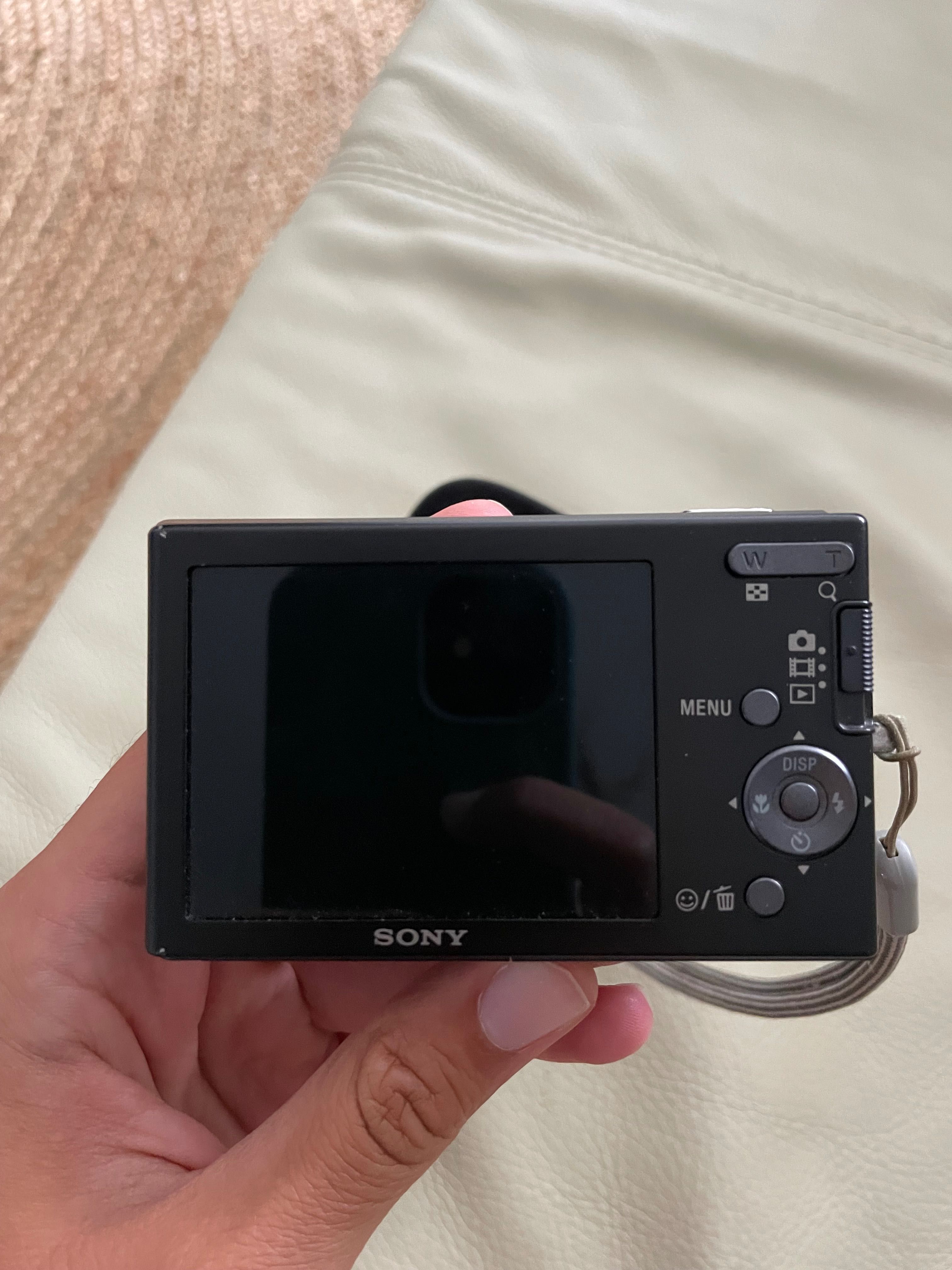 Câmera fotográfica Sony Cyber shot 10.1 megapixel(carregador incluído)