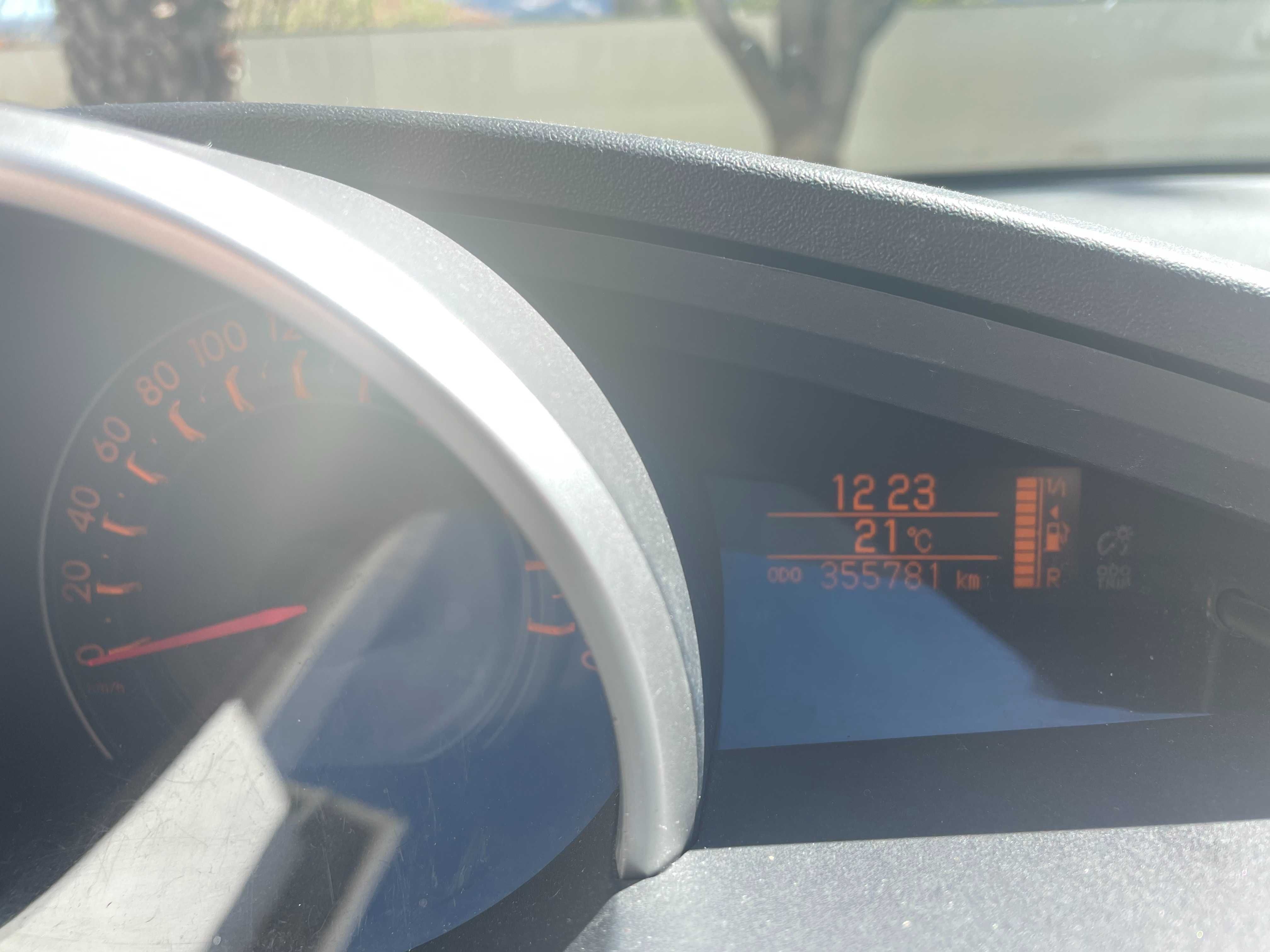 Toyota Verso Diesel - 7 lugares - 1 dono