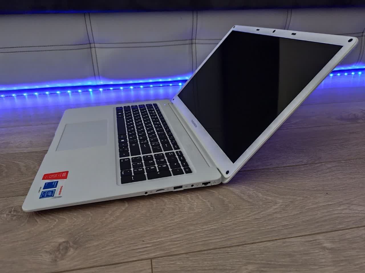 Новий ноутбук з 1000GB пам'яті !