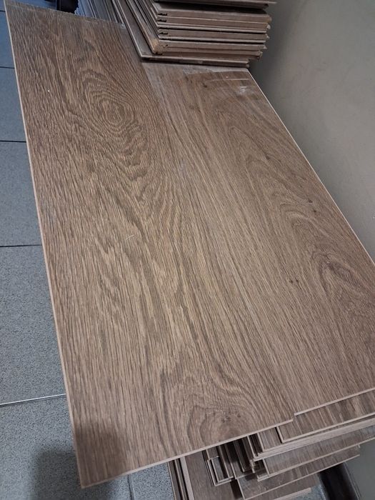 Ламінат б/у 12м 2