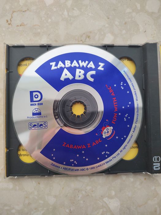 Zostań małym Picasso i zabawa z abc CD