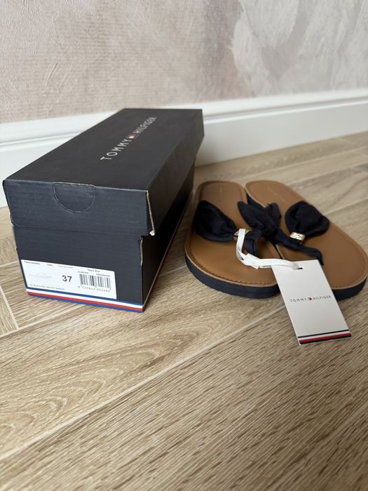 Klapki japonki Tommy Hilfiger 37
