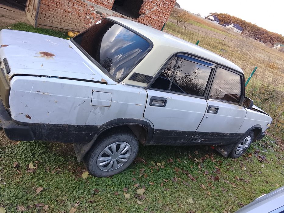 Продам ВАЗ 2105 якщо цікавить пишіть