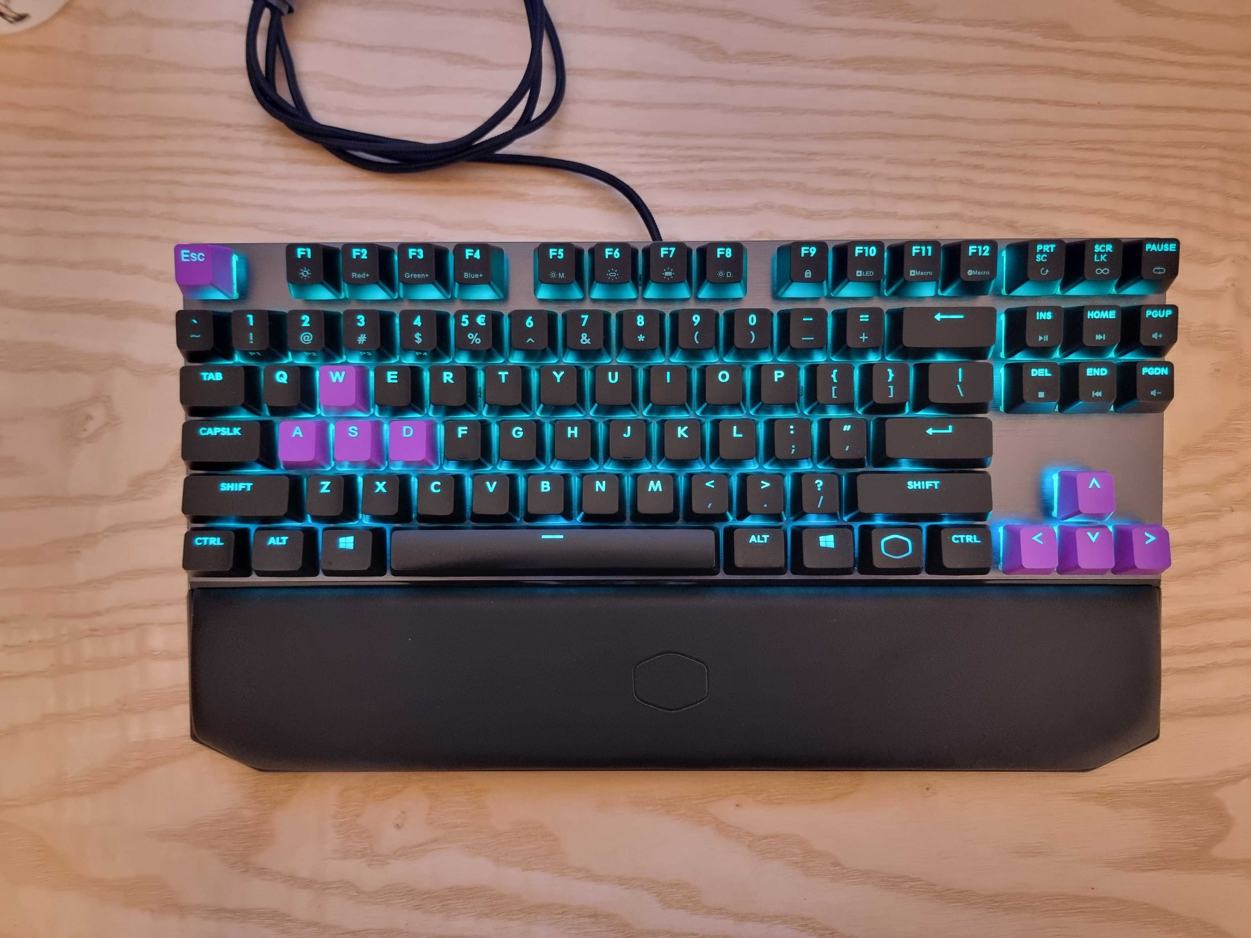 COOLER MASTER MASTKERKEYS MK 730 Cherry Brown klawiatura mechaniczna