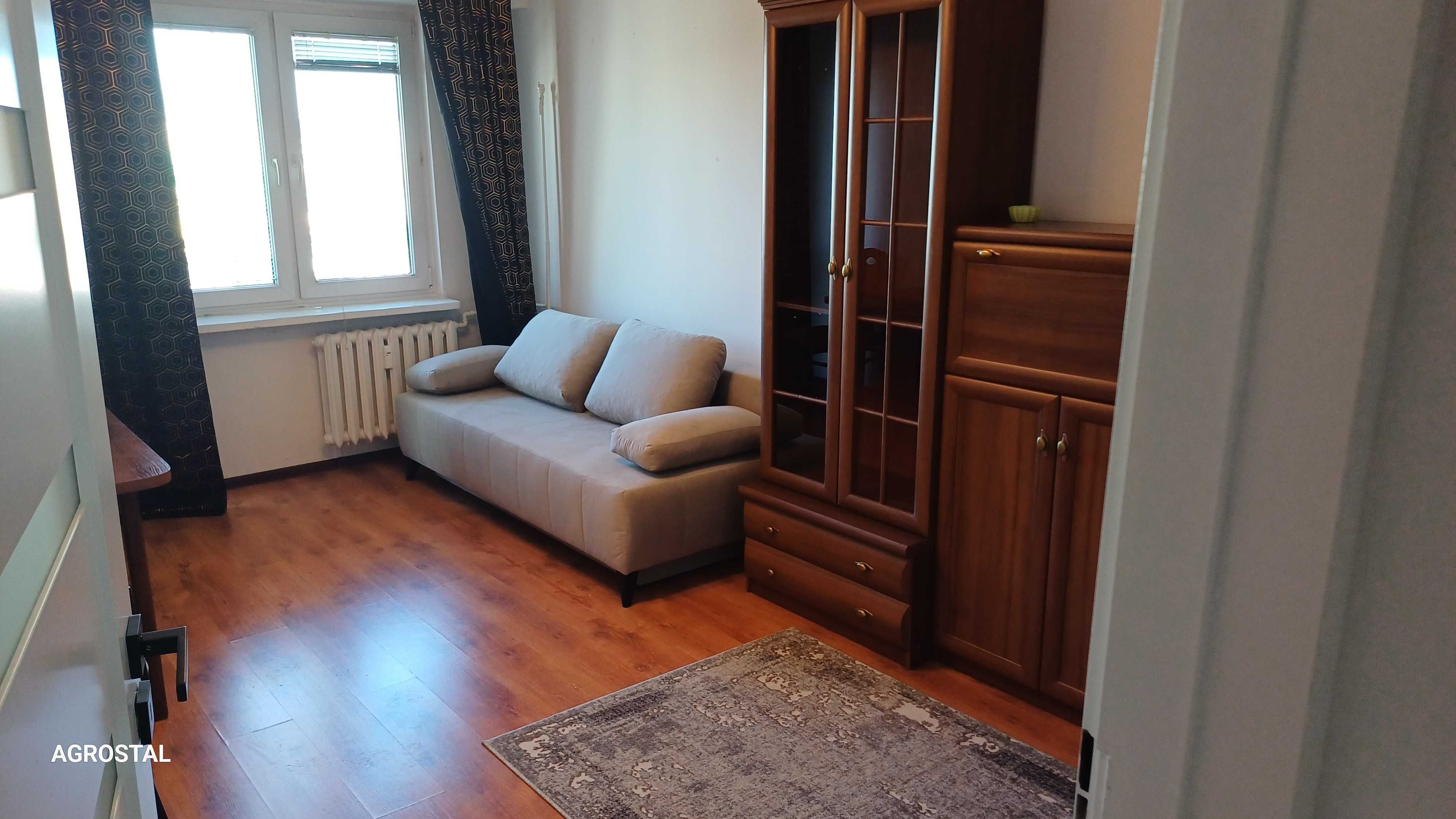 wynajmę 3 pokojowe mieszkanie ul Podwisłocze centrum