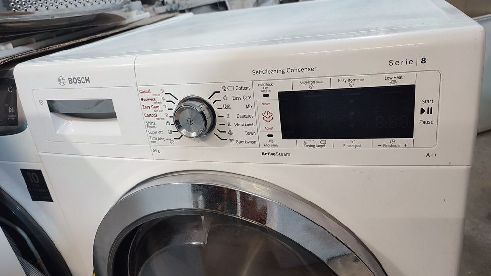 Сушка Сушарка з тепловим насосом Бош 8 В продажі під ремонт.