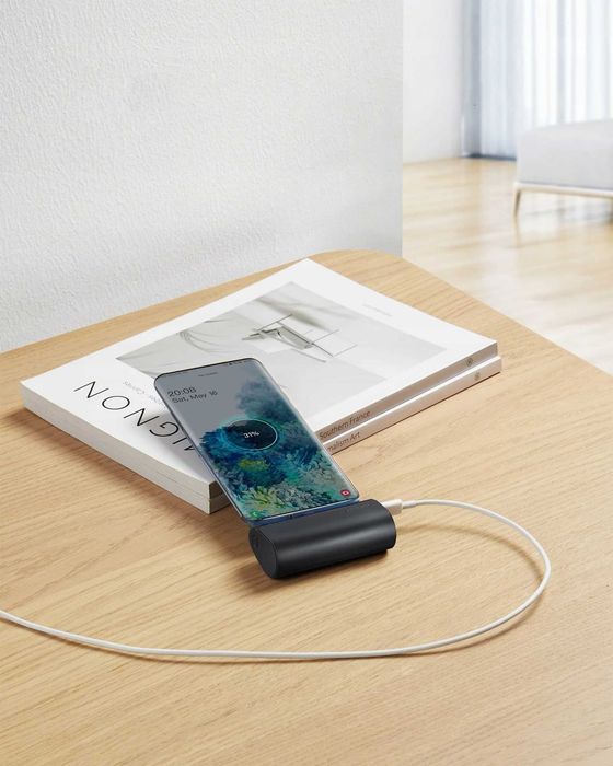 Powerbank 5000 mAh VEGER PlugOn PD 20W wbudowane złącze USB C lekki