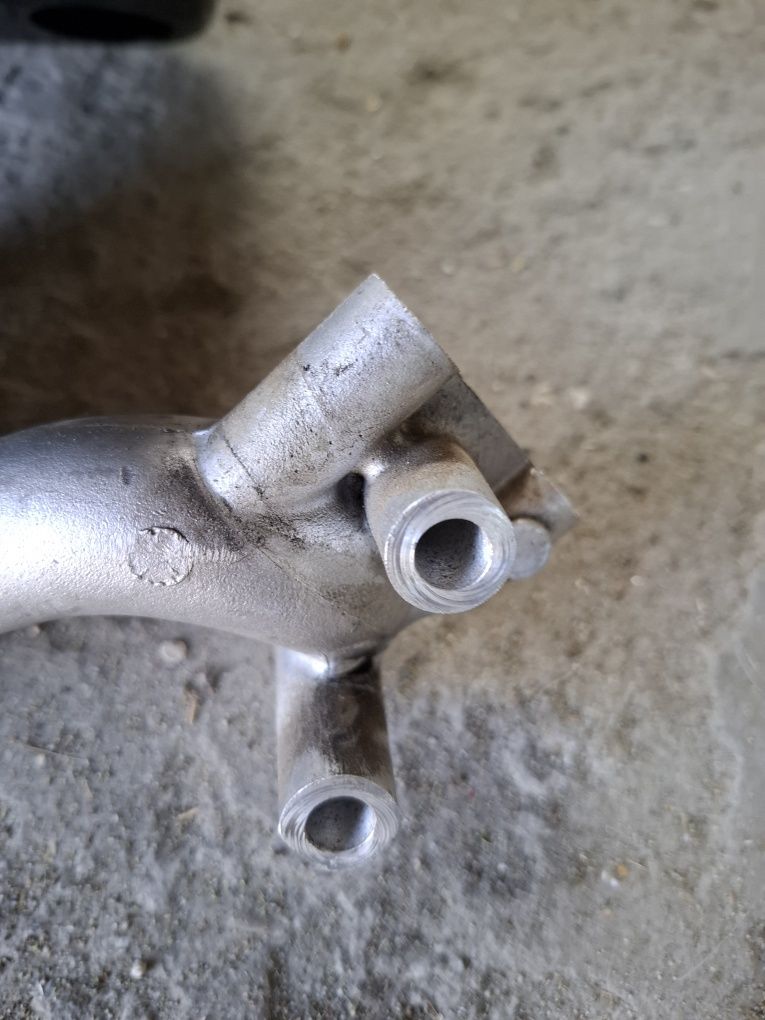Gaźnik obudowa filtra silnik brigs vanguard 16 HP V-TWIN traktorek