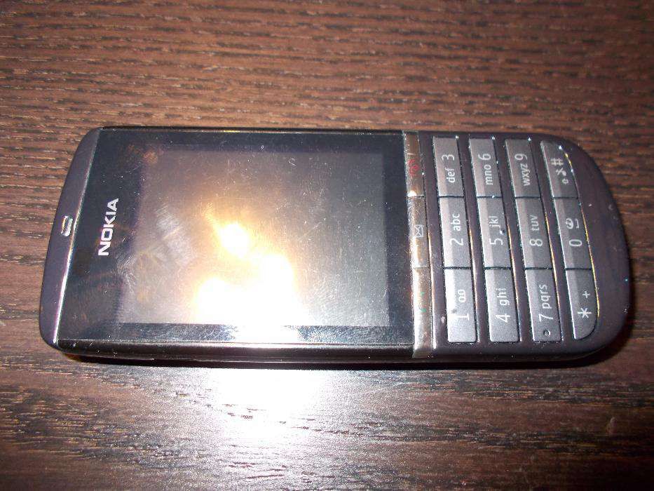 Nokia ASHA 300