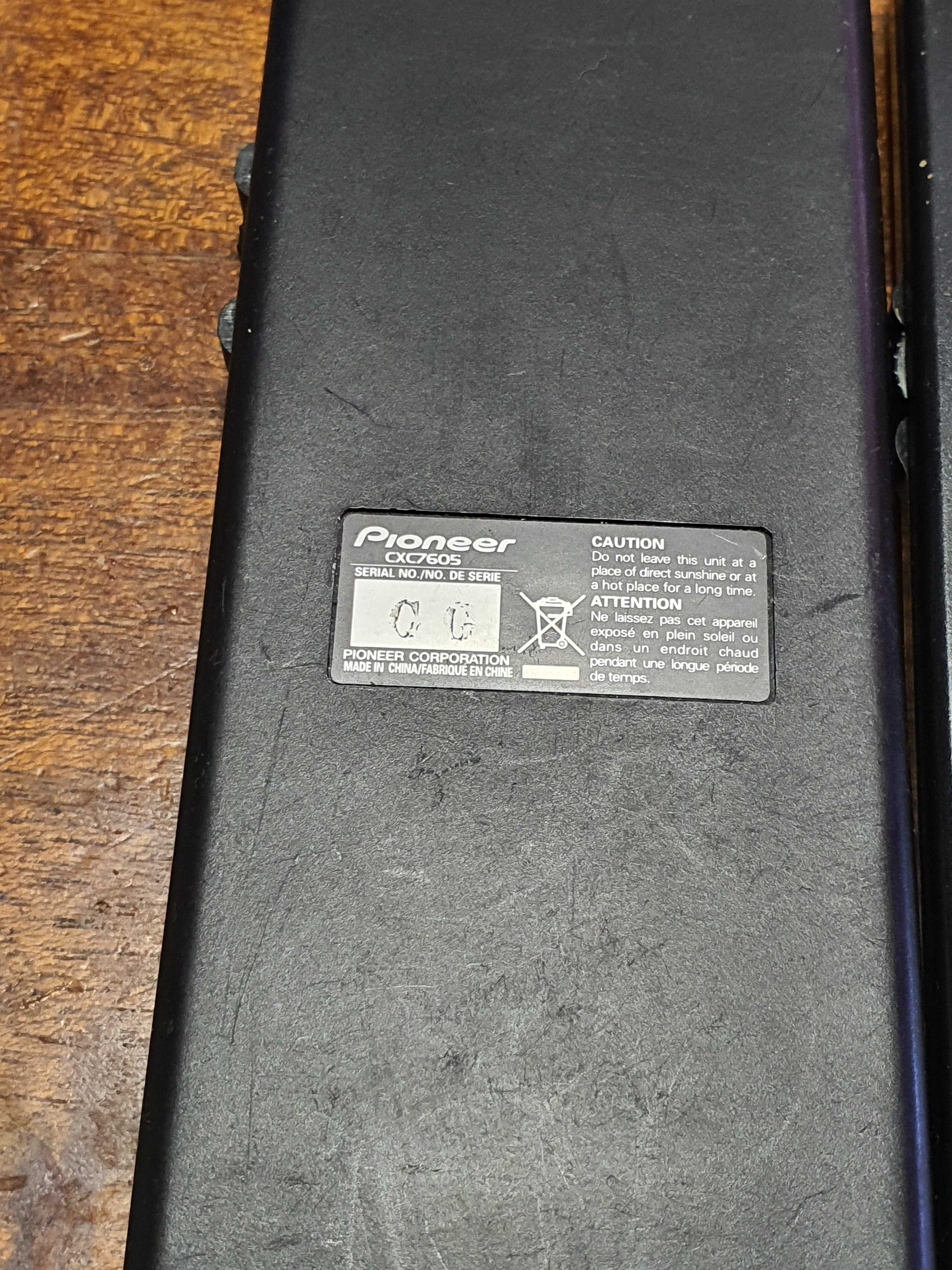 Пульт ДУ Pioneer CXC7605 в отличном состоянии