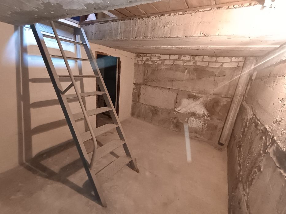 Київ Деснянський Пухівська 2 ділянка3 гараж 4х6 ремонт власник хозяїн