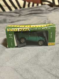 Lada niva vaz 2121 zielona 1:43