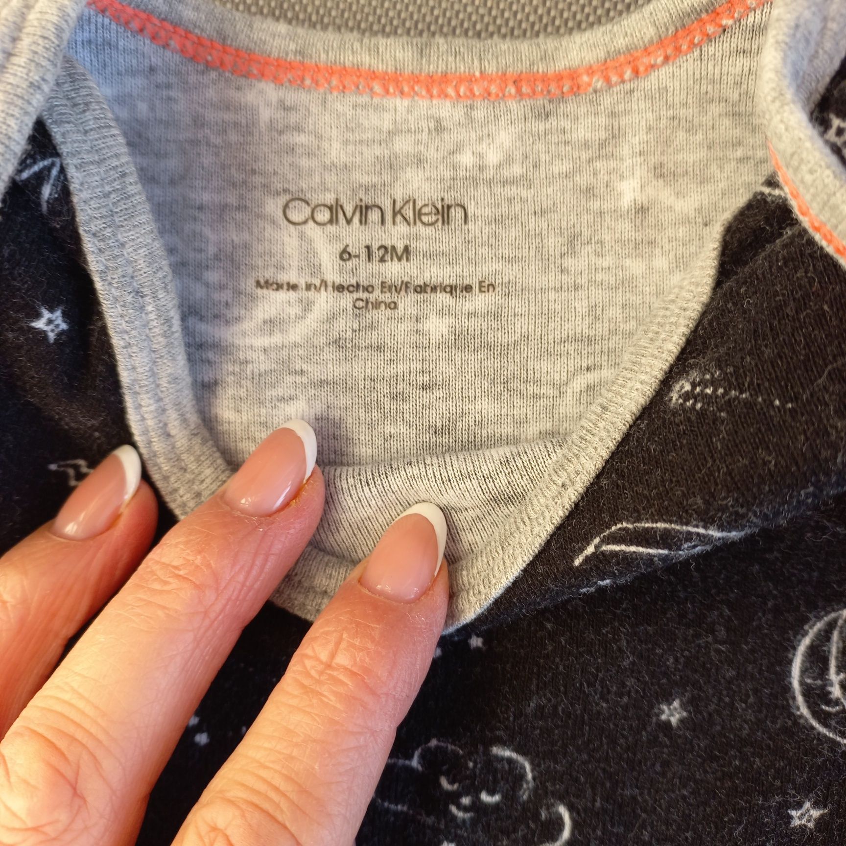 Body plus czapeczka Calvin Klein
