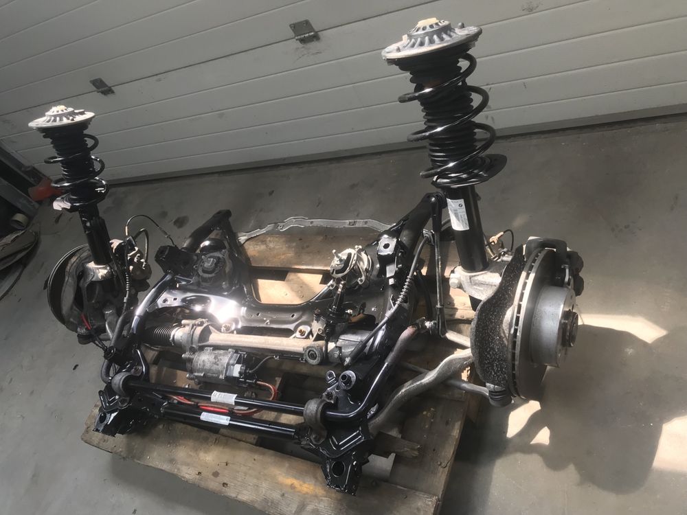 Kompletne zawieszenie  BMW F30 F32 F36 f20 f21 wózek magiel przednie